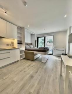 4 Bedroom Family Home in Airport Residential